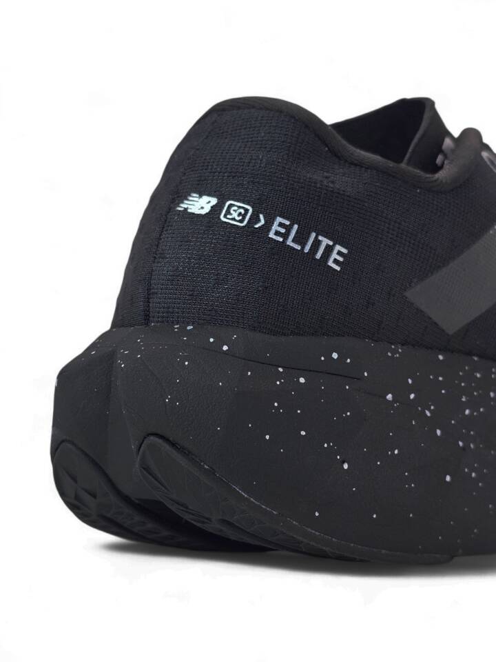 New Balance FuelCell Rebel v4  / Black - Image 11